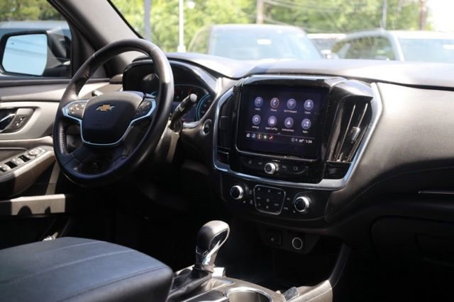 Used 2022 Chevrolet Traverse LT w/ LPO, 'HIT The Road' Package image 35