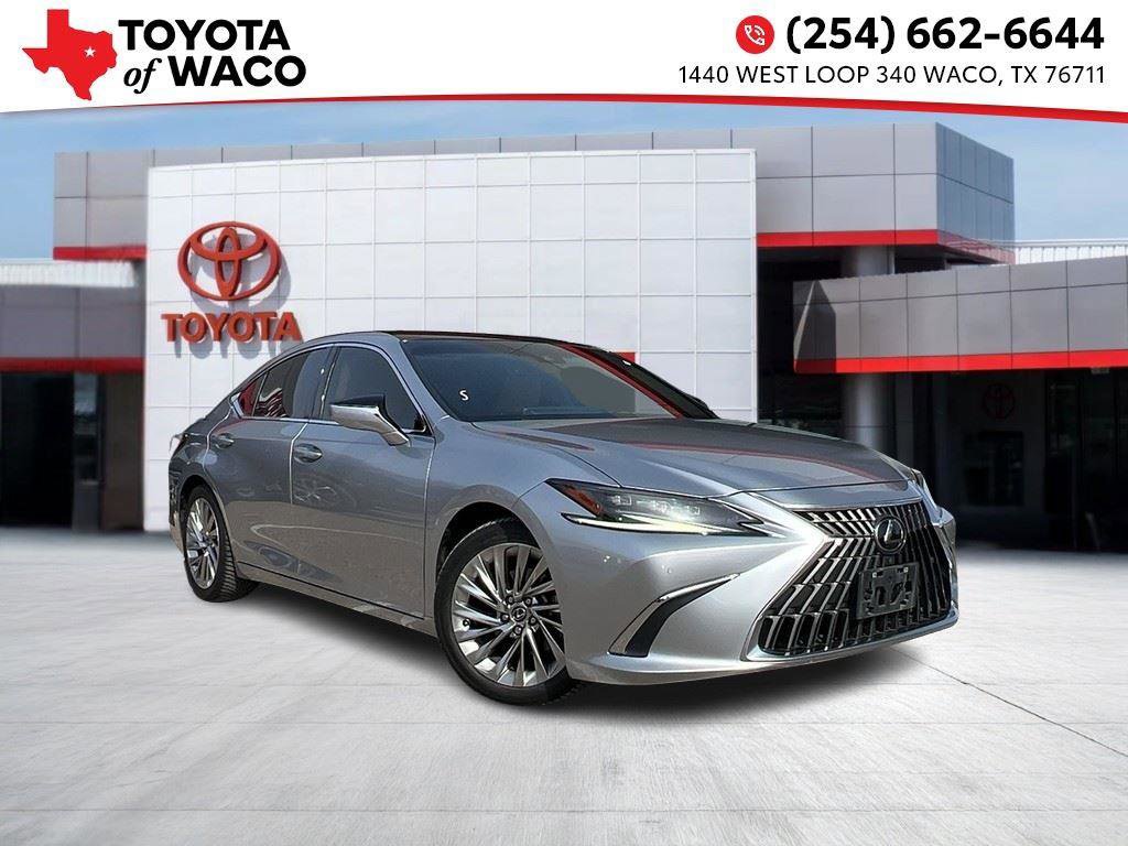 Used 2022 Lexus ES 350 Ultra Luxury image 1