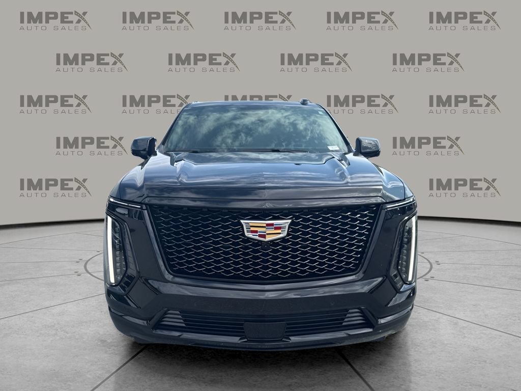 Used 2025 Cadillac Escalade Sport AWD/4WD image 8