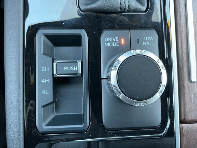 Certified 2025 Toyota Tundra Capstone AWD/4WD image 28