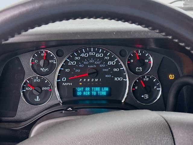 Used 2021 Chevrolet Express 3500 w/ Driver Convenience Package image 12