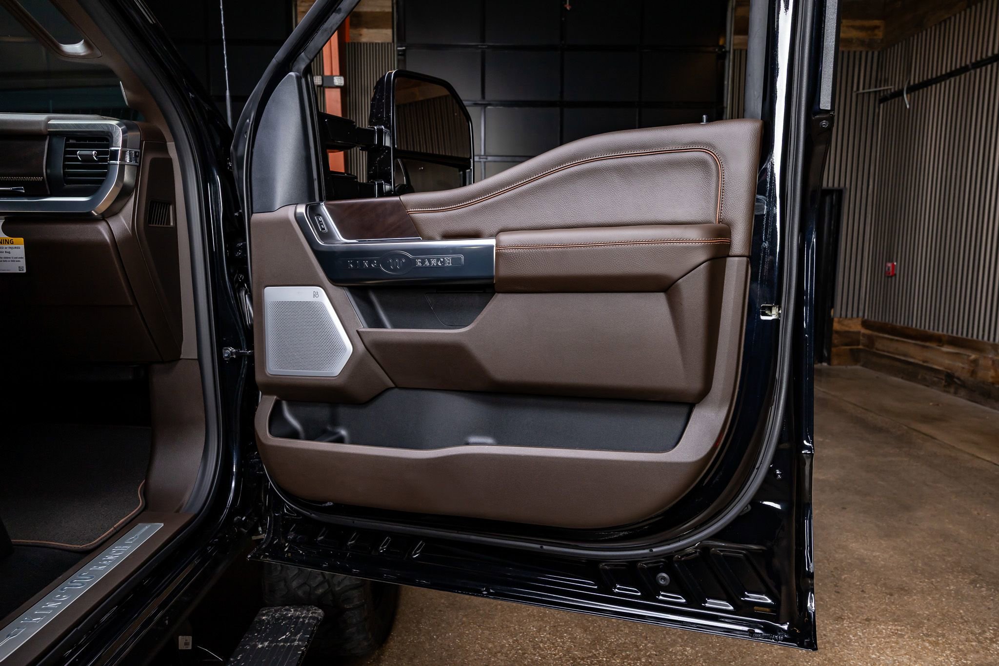 Used 2026 Ford F450 King Ranch w/ FX4 Off-Road Package image 36