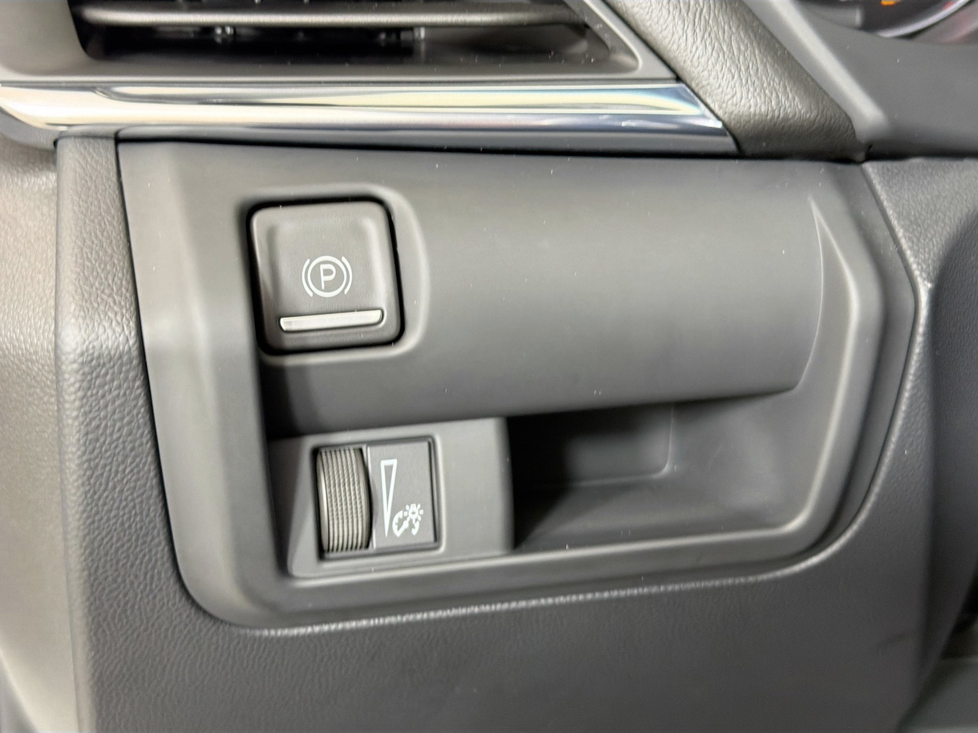 Certified 2023 Cadillac CT4 Sport RWD image 35