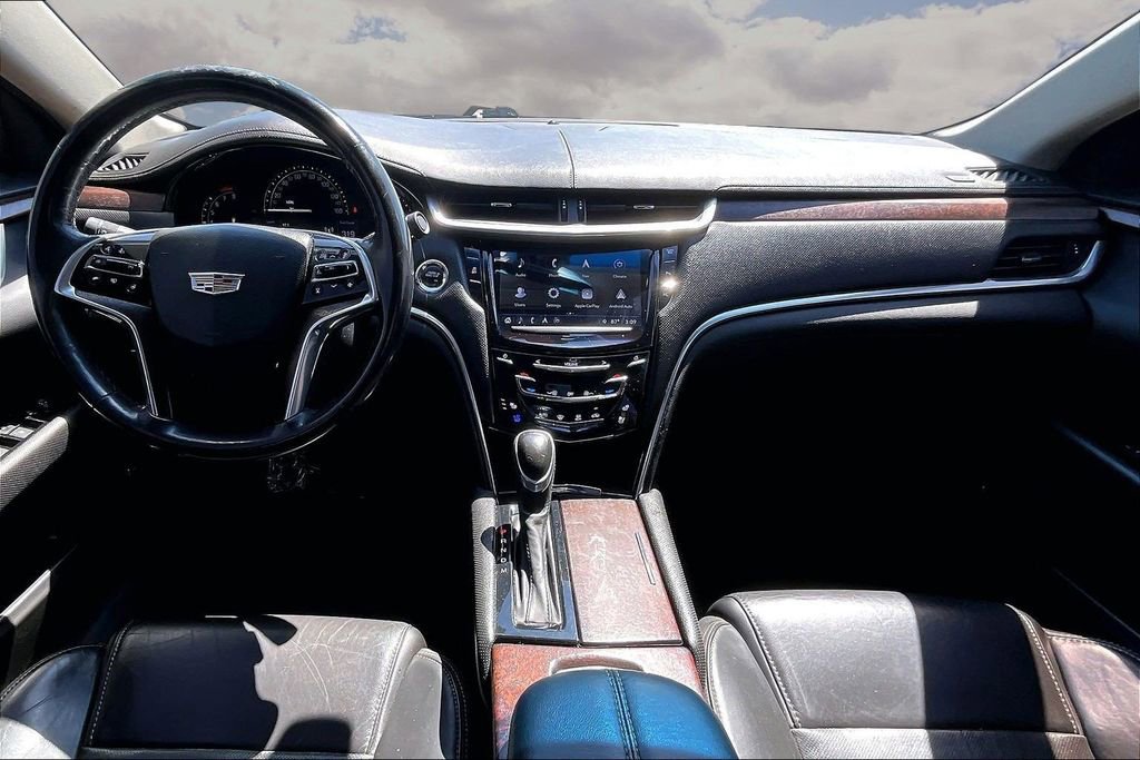 Used 2019 Cadillac XTS Luxury image 7