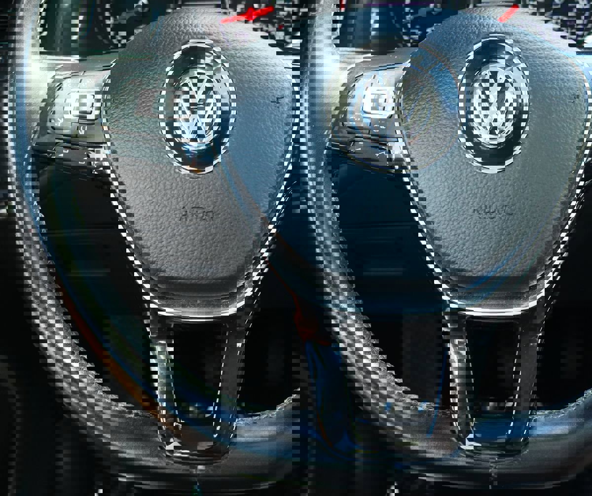 Used 2018 Volkswagen Golf SE image 53