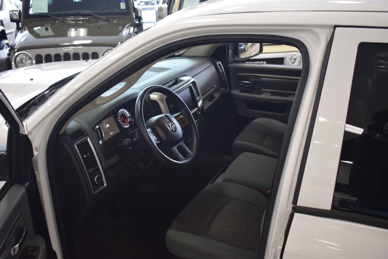 Used 2018 RAM 1500 Big Horn RWD image 31