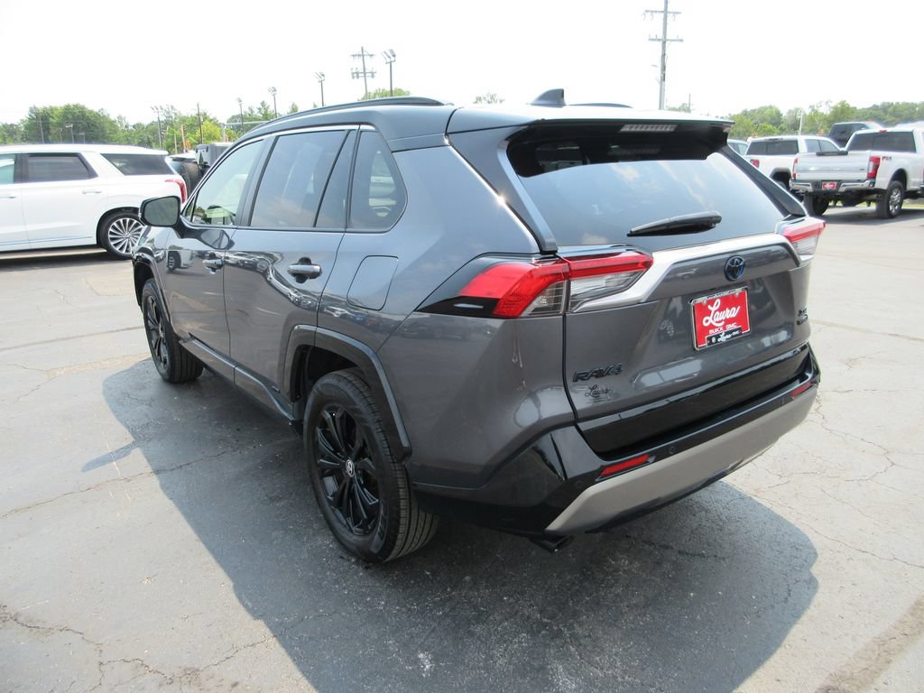 Used 2024 Toyota RAV4 XSE w/ Advanced Technology Package AWD/4WD image 9