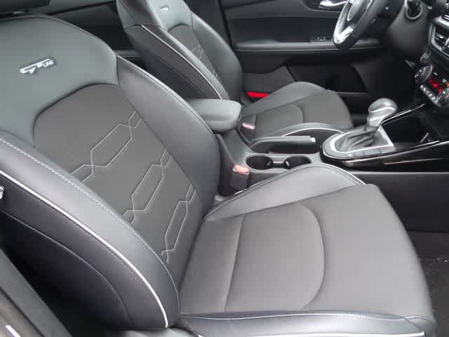 Used 2023 Kia Forte GT-Line FWD image 13
