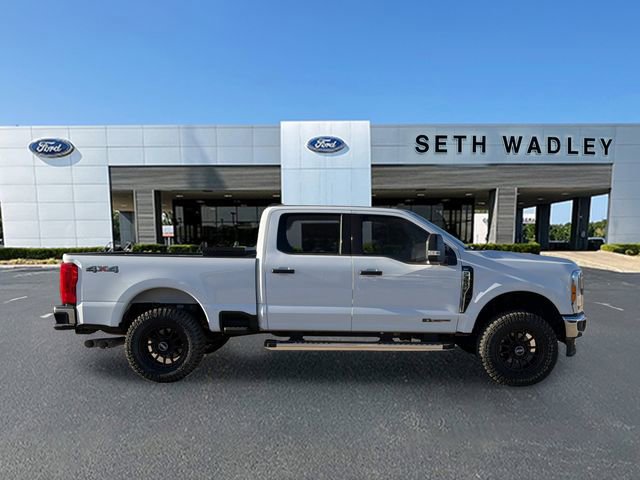 Used 2023 Ford F350 XLT AWD/4WD image 8