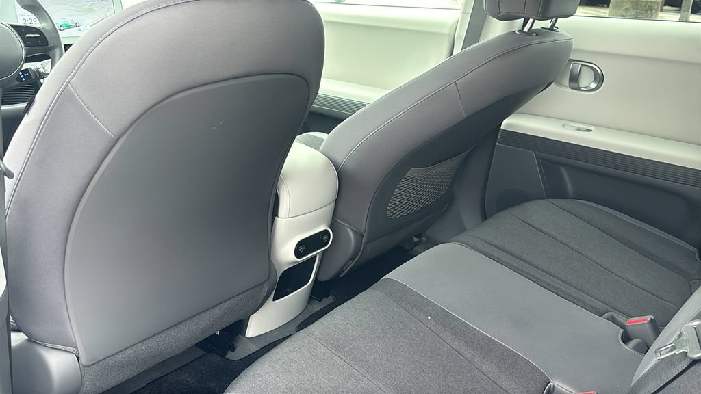 Used 2024 Hyundai Ioniq 5 SE AWD/4WD image 30