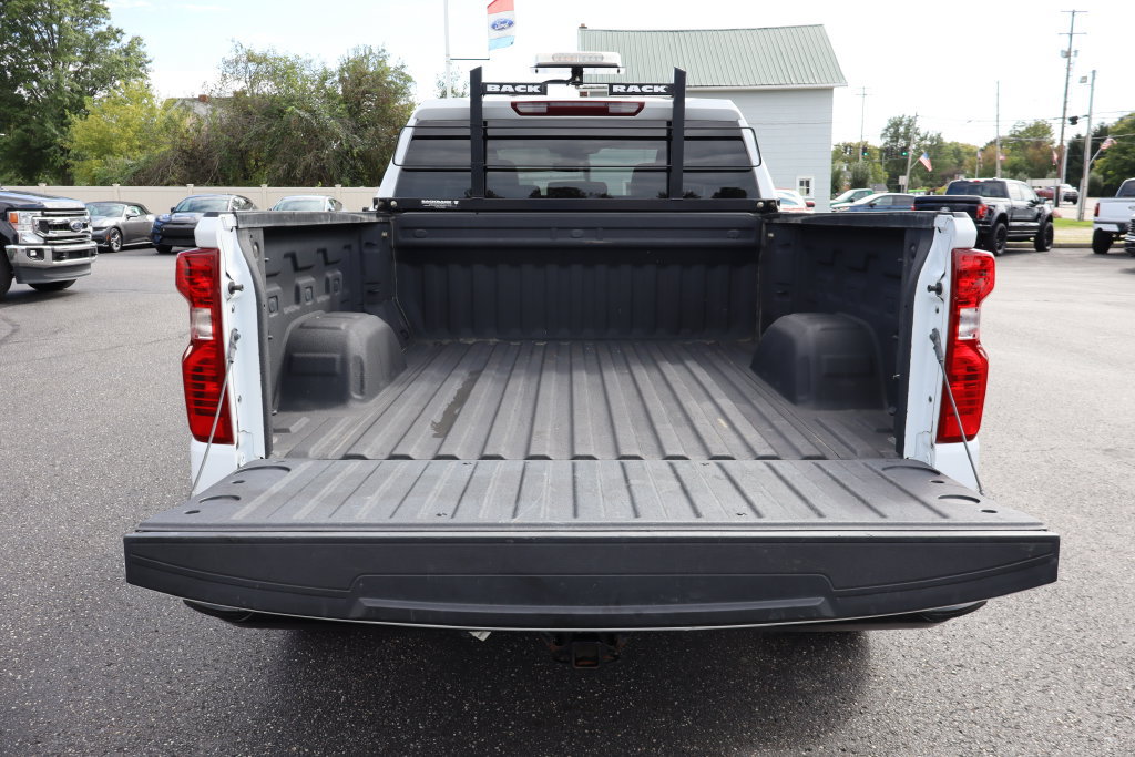Used 2023 Chevrolet Silverado 1500 W/T w/ WT Value Package AWD/4WD image 16