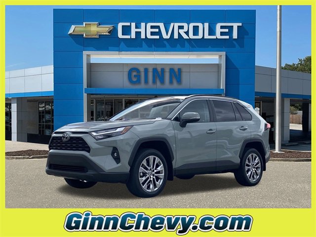 Used 2022 Toyota RAV4 XLE Premium image 1