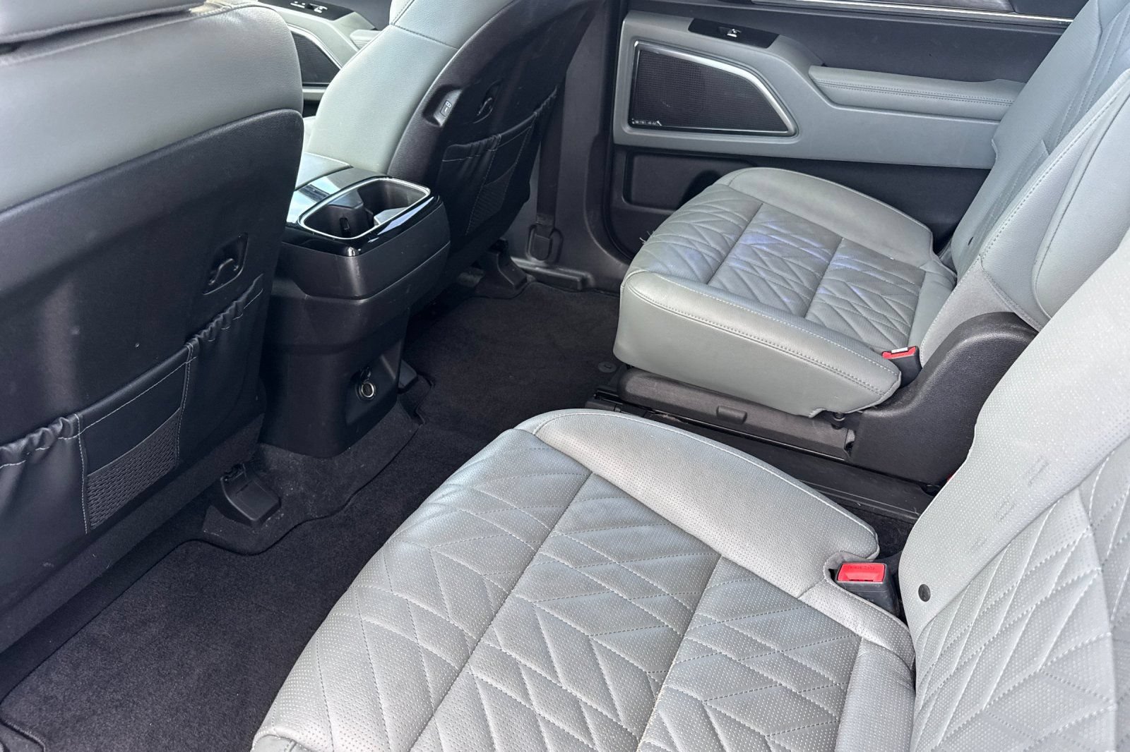 Used 2024 Kia Telluride SX X-Line AWD/4WD image 14