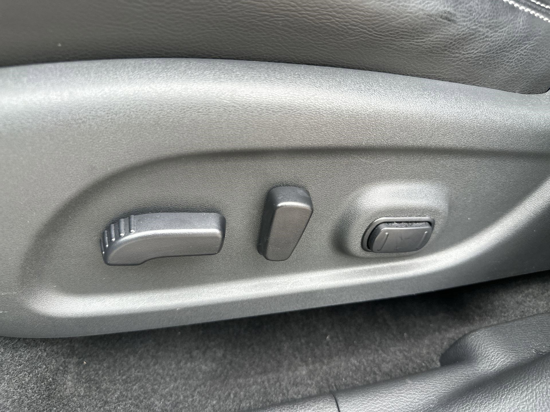 Used 2023 Nissan Murano SL w/ SL Moonroof Package FWD image 14