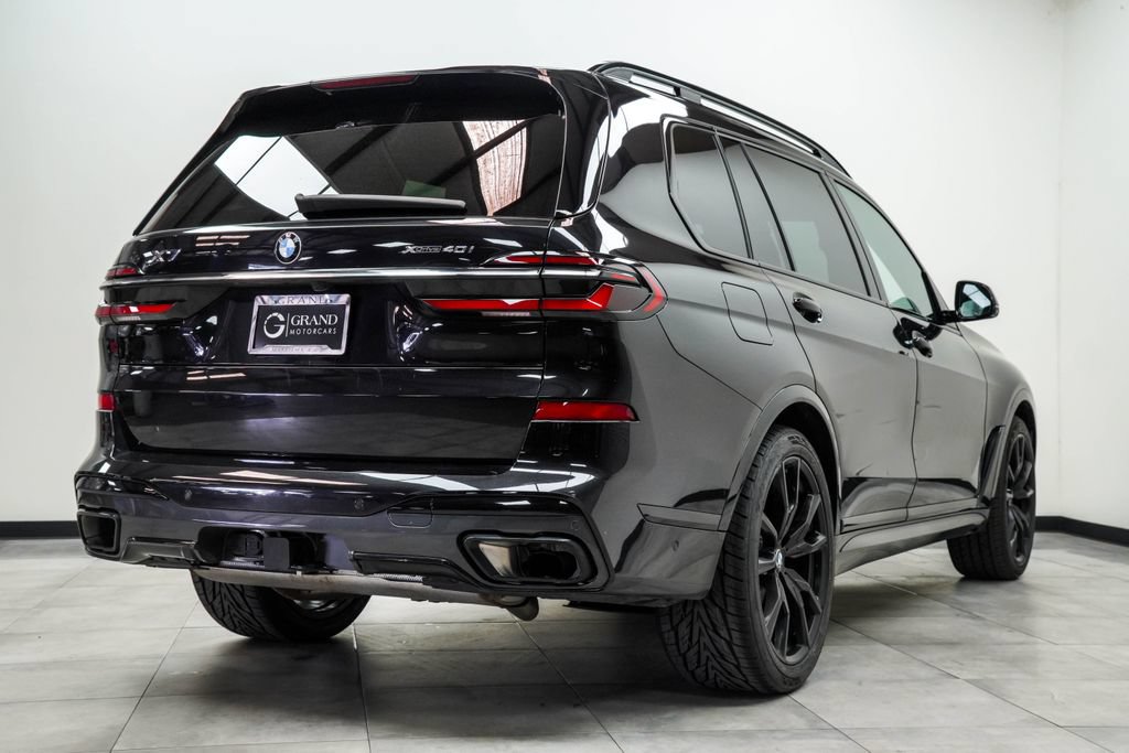 Used 2023 BMW X7 xDrive40i w/ M Sport Package AWD/4WD image 13