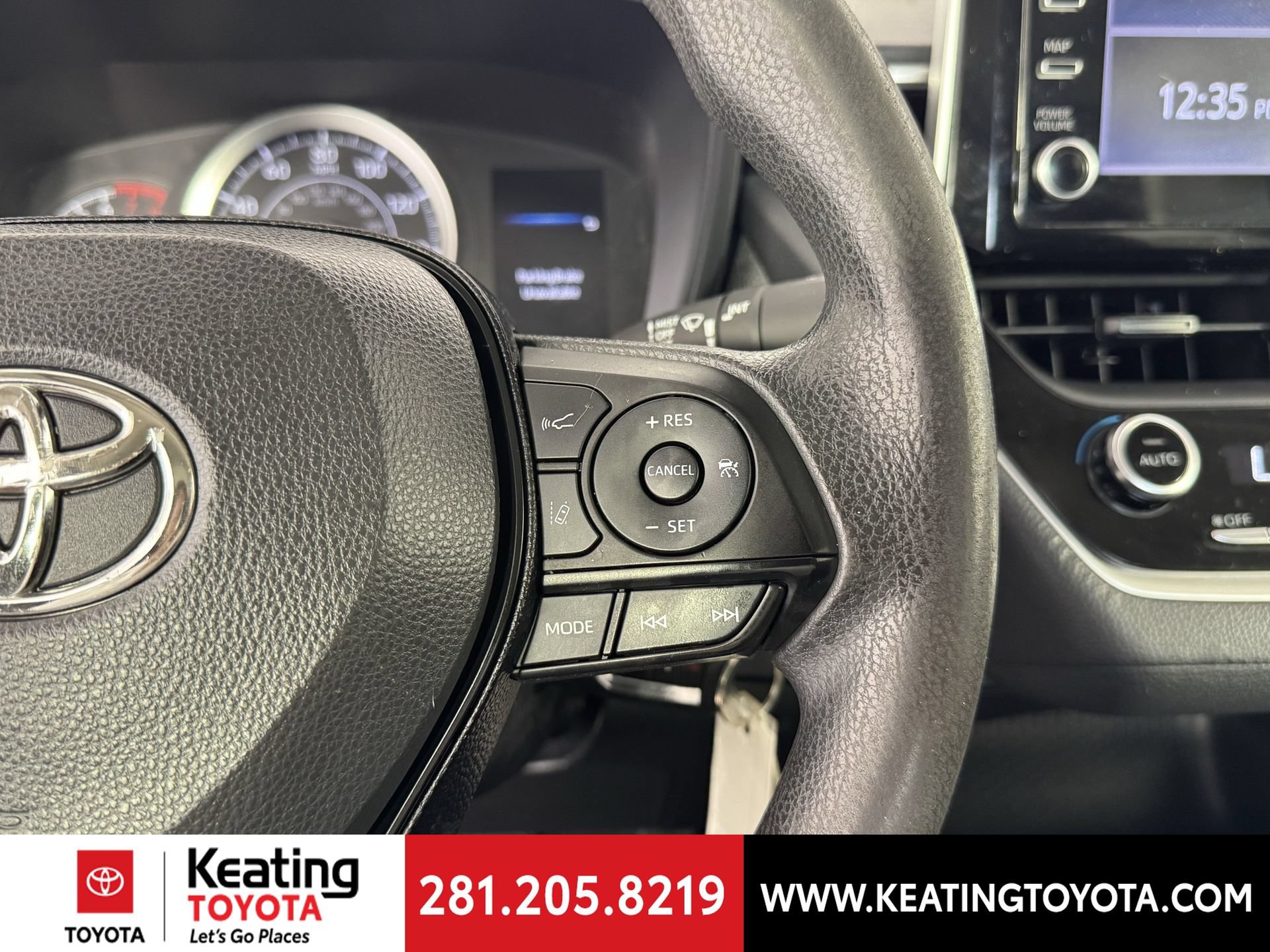 Used 2020 Toyota Corolla LE FWD image 27