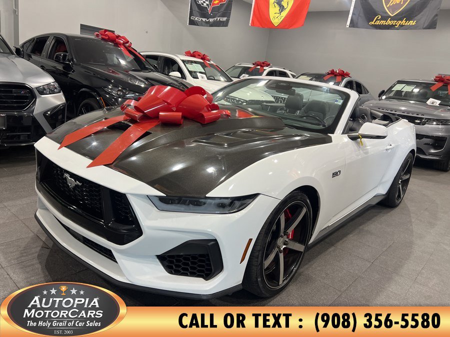 Used 2024 Ford Mustang GT Premium RWD image 2