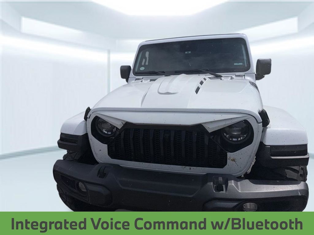 Used 2024 Jeep Wrangler Unlimited Sahara w/ Technology Group AWD/4WD image 17