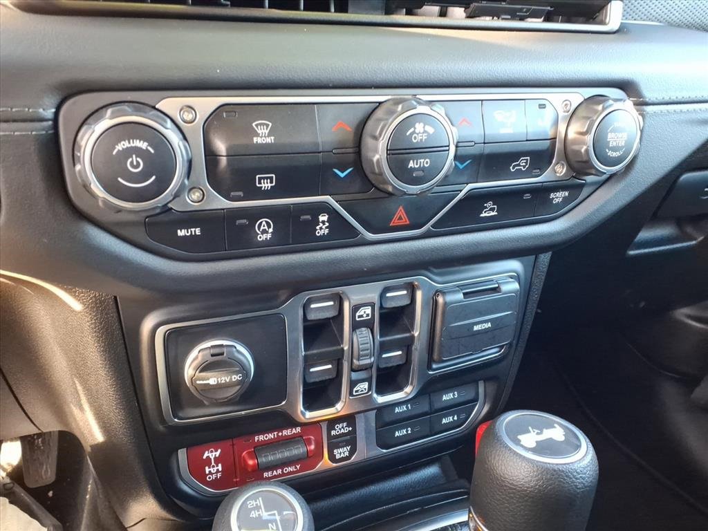 Used 2024 Jeep Wrangler Rubicon image 10