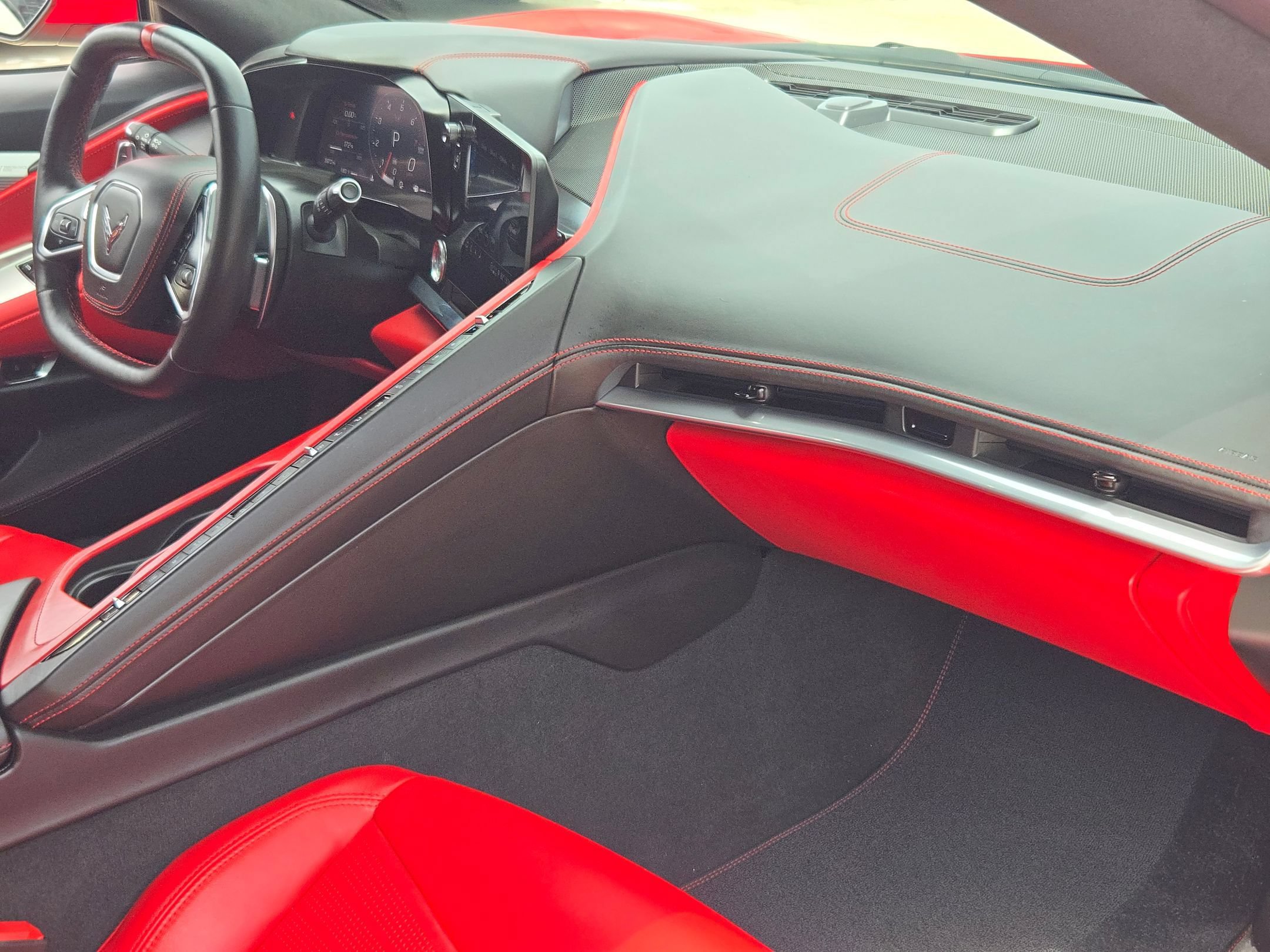 Used 2022 Chevrolet Corvette Stingray Premium Cpe w/ 3LT RWD image 33