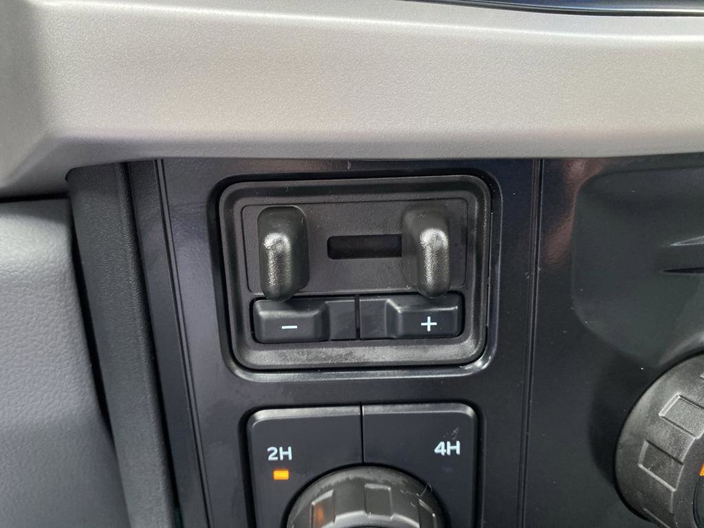 New 2026 Ford F250 XLT w/ XLT Premium Package image 32