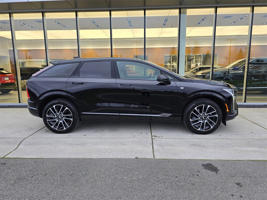 New 2026 Cadillac Optiq Sport 1 image 6