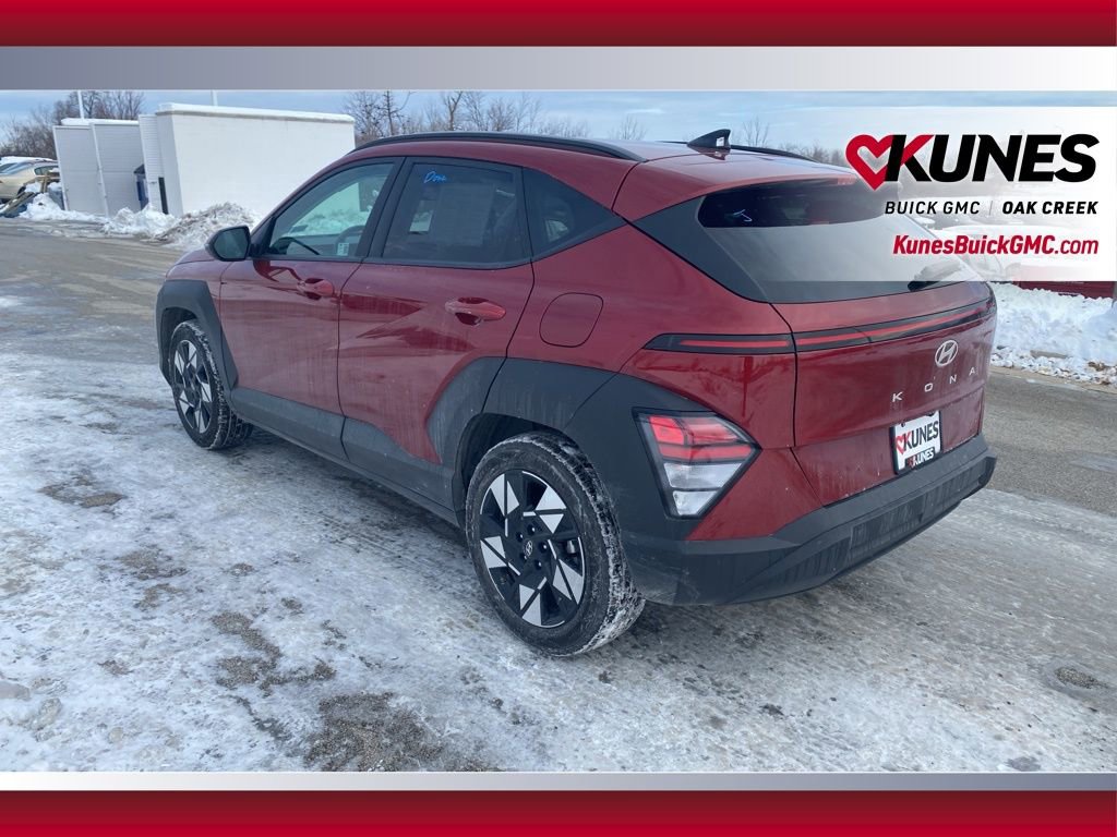 Used 2025 Hyundai Kona SEL image 7
