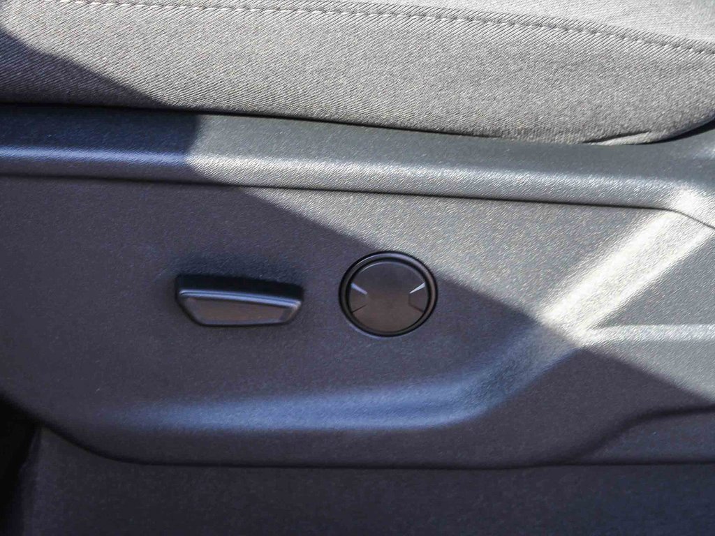 New 2026 Ford F250 XLT w/ XLT Premium Package image 22