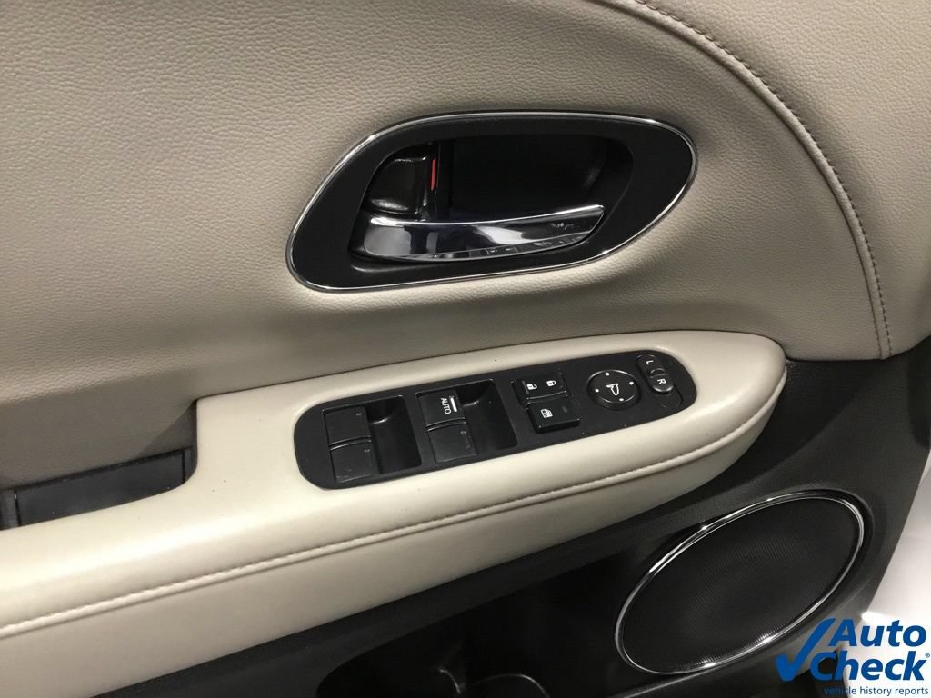 Used 2021 Honda HR-V EX-L image 19