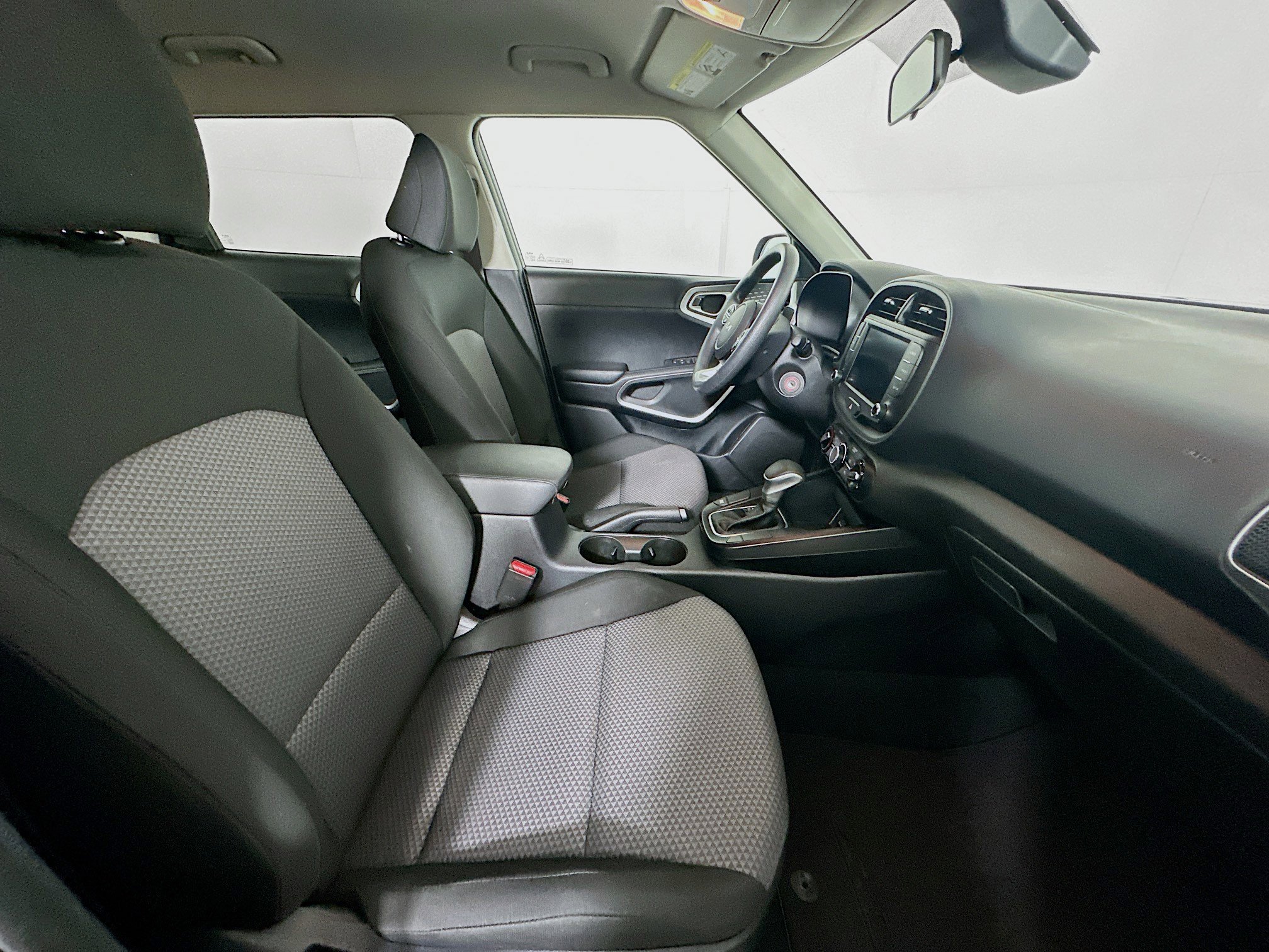 Used 2024 Kia Soul LX w/ Option Group 015 image 29