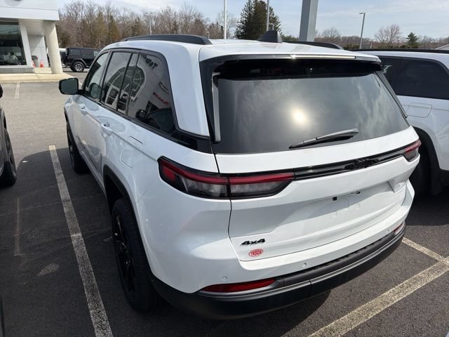New 2026 Jeep Grand Cherokee Limited w/ Limited Altitude Package AWD/4WD image 5