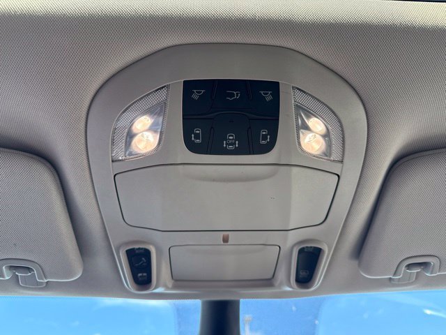 Used 2023 Chrysler Pacifica Limited w/ Uconnect Theater Family Group AWD/4WD image 34