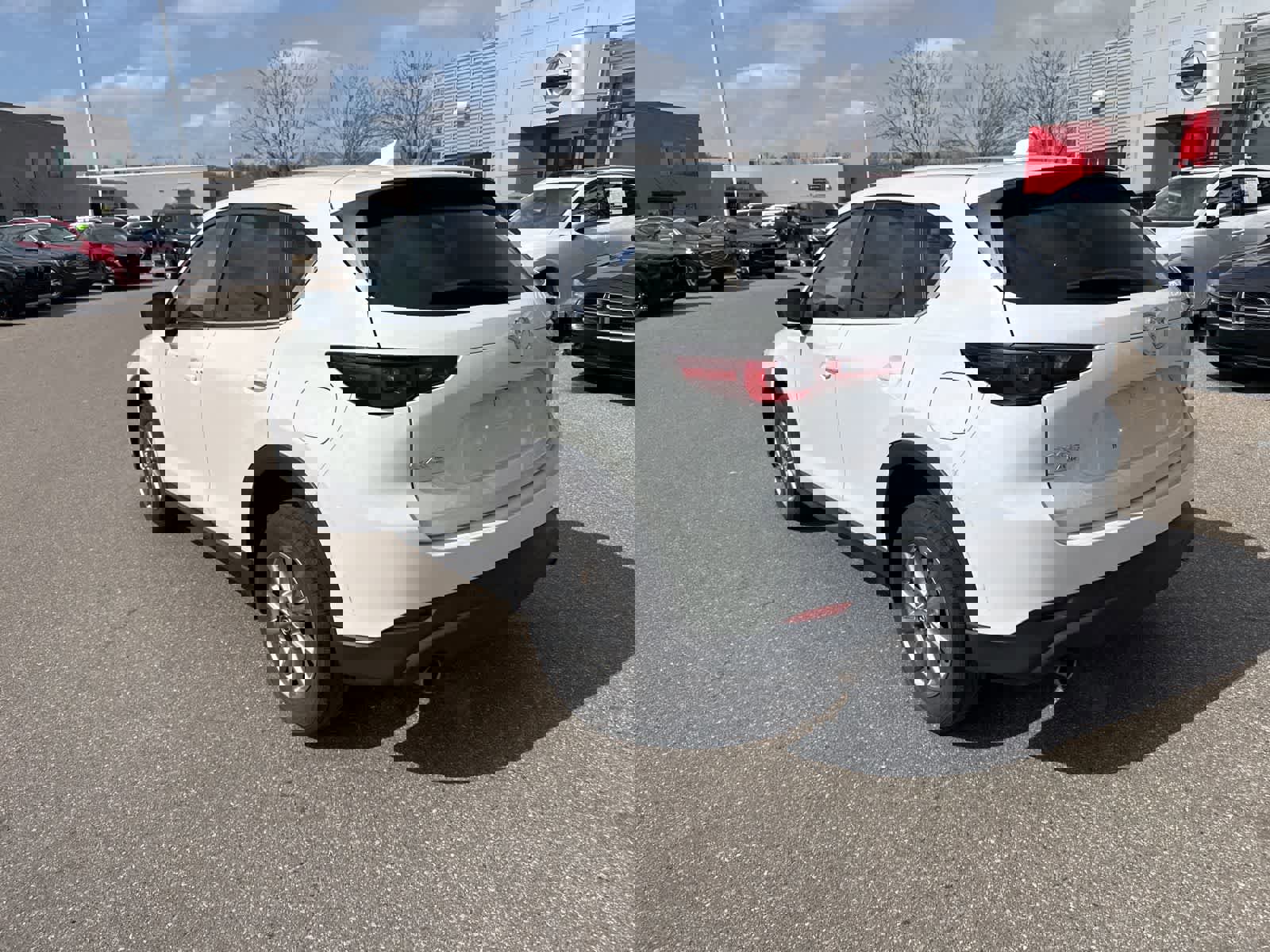 Used 2023 MAZDA CX-5 AWD 2.5 S w/ Select Package image 7