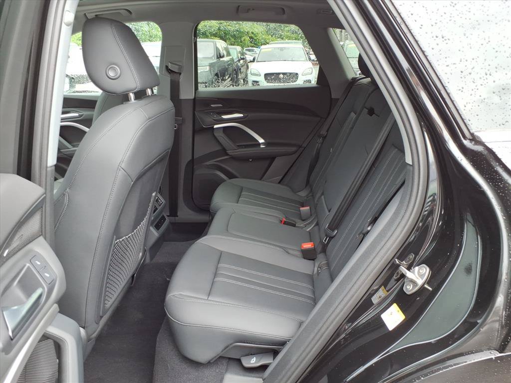 New 2026 Audi Q5 Premium AWD/4WD image 12