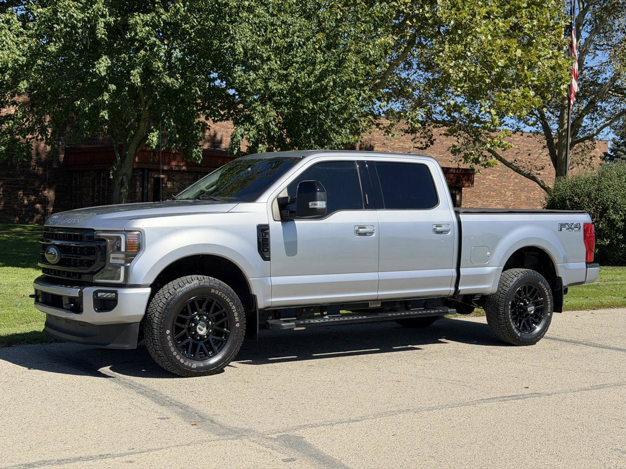 Used 2021 Ford F250 Lariat AWD/4WD image 2