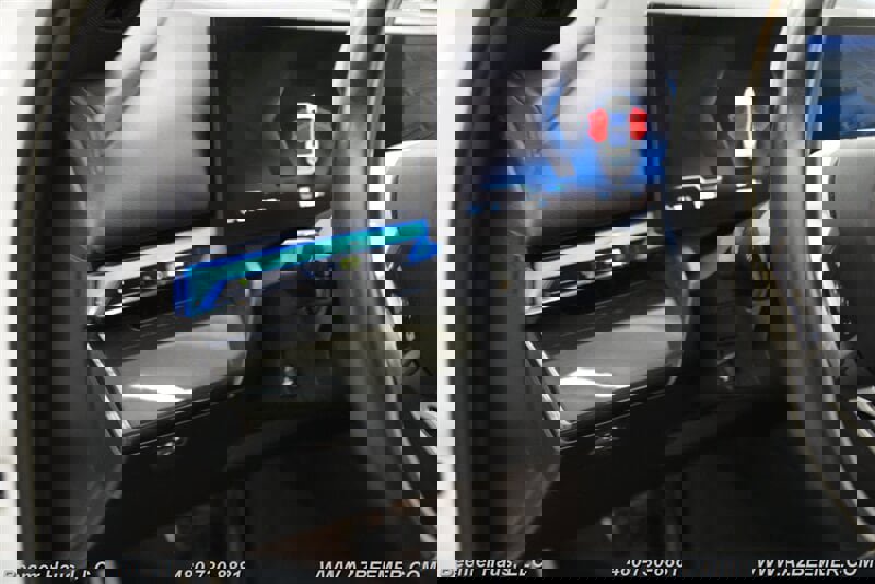 Used 2024 BMW i5 M60 w/ Premium Package image 28