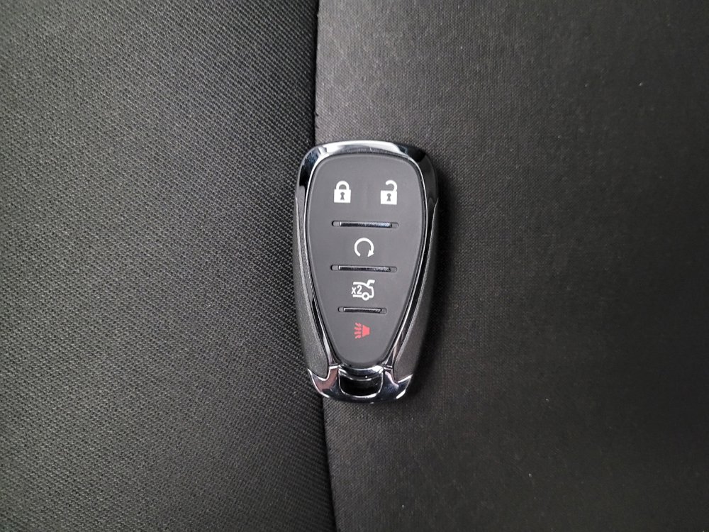 Used 2025 Chevrolet Malibu LT FWD image 32