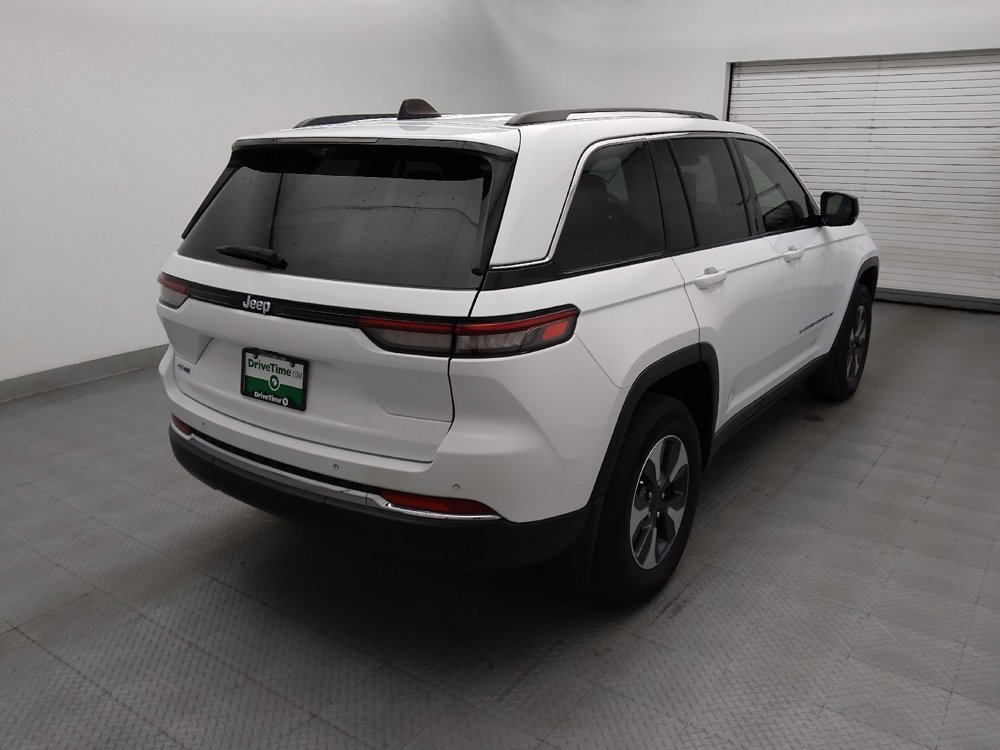 Used 2022 Jeep Grand Cherokee Limited 4xe w/ Luxury Tech Group II AWD/4WD image 9