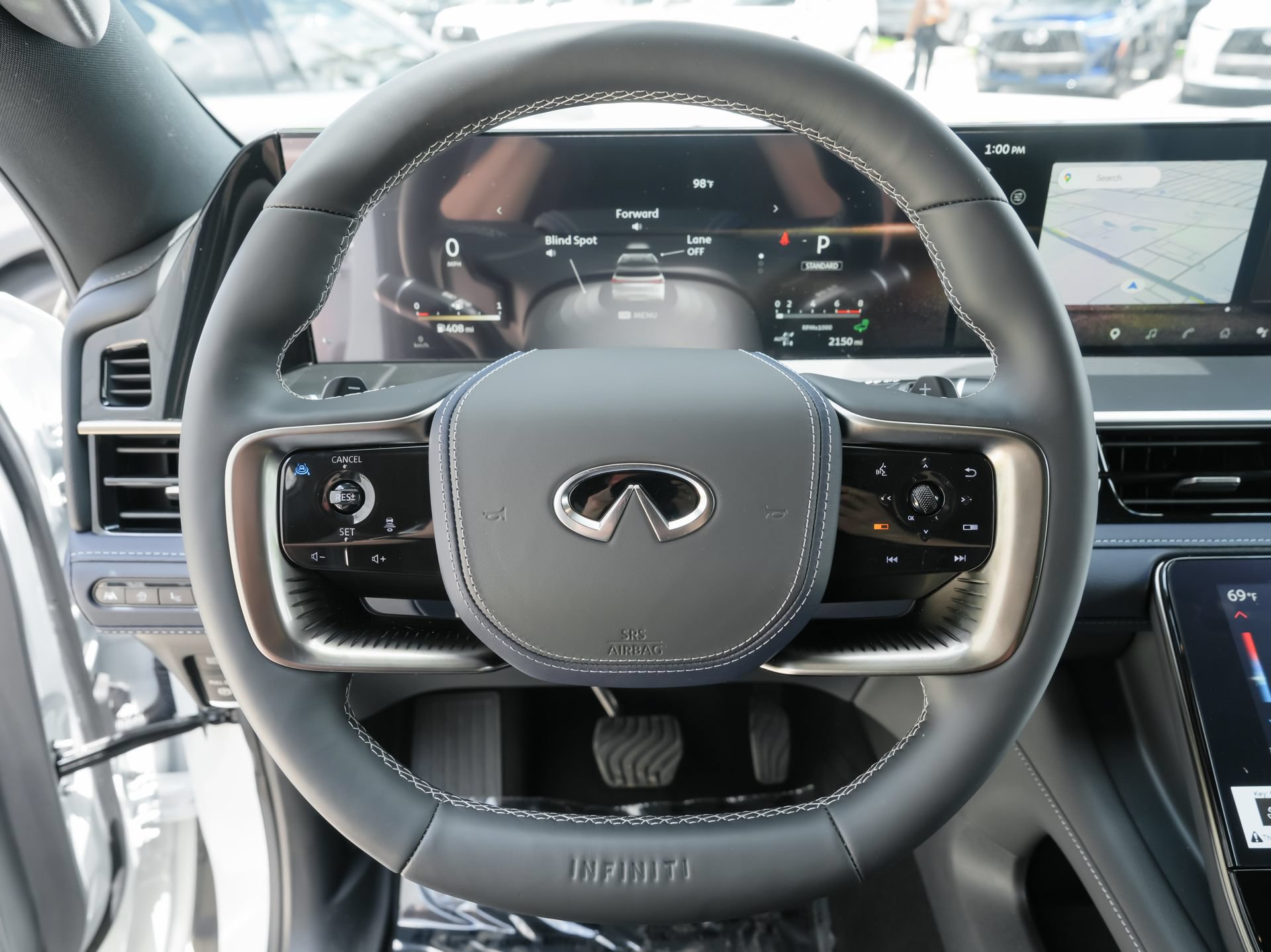 Certified 2026 INFINITI QX80 4WD w/ Sport Exterior Package image 9