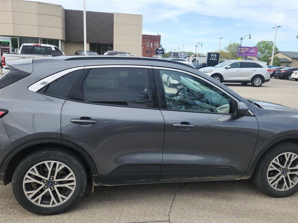Used 2021 Ford Escape SEL AWD/4WD image 3