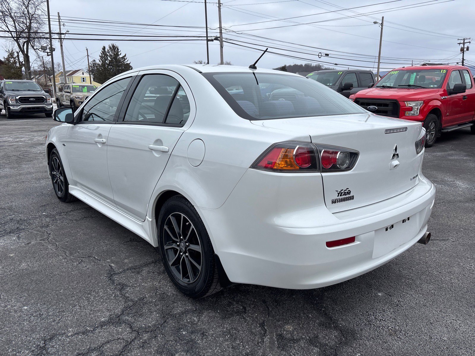 Used 2017 Mitsubishi Lancer ES image 5