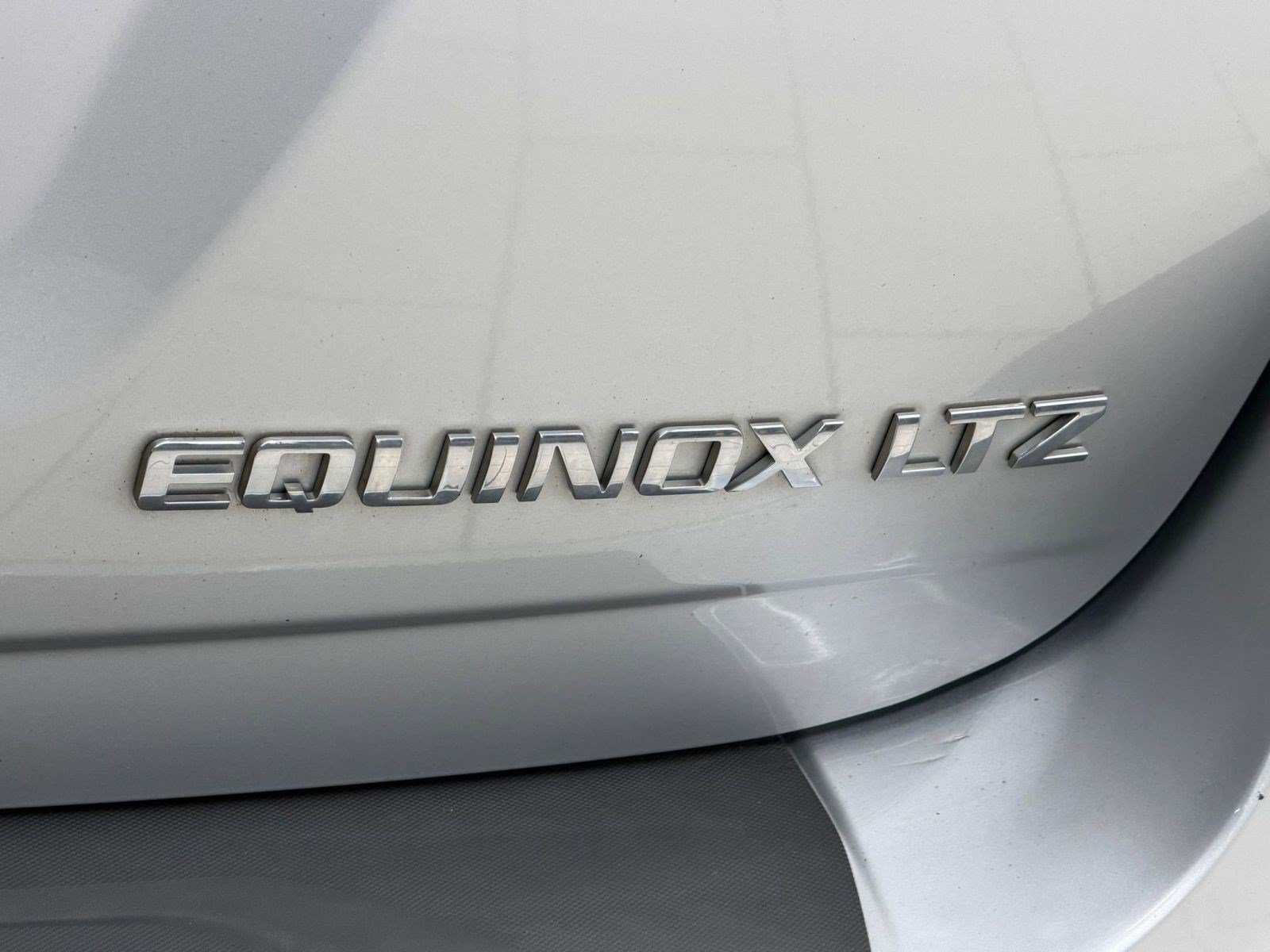 Used 2016 Chevrolet Equinox LTZ w/ Enhanced Convenience Package AWD/4WD image 31