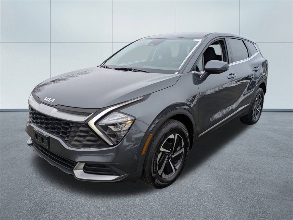 Used 2023 Kia Sportage LX image 7