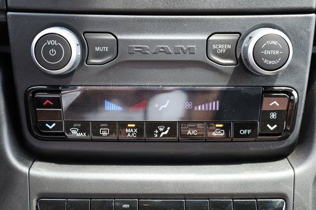 Used 2024 RAM ProMaster 1500 w/ Convenience Group image 14