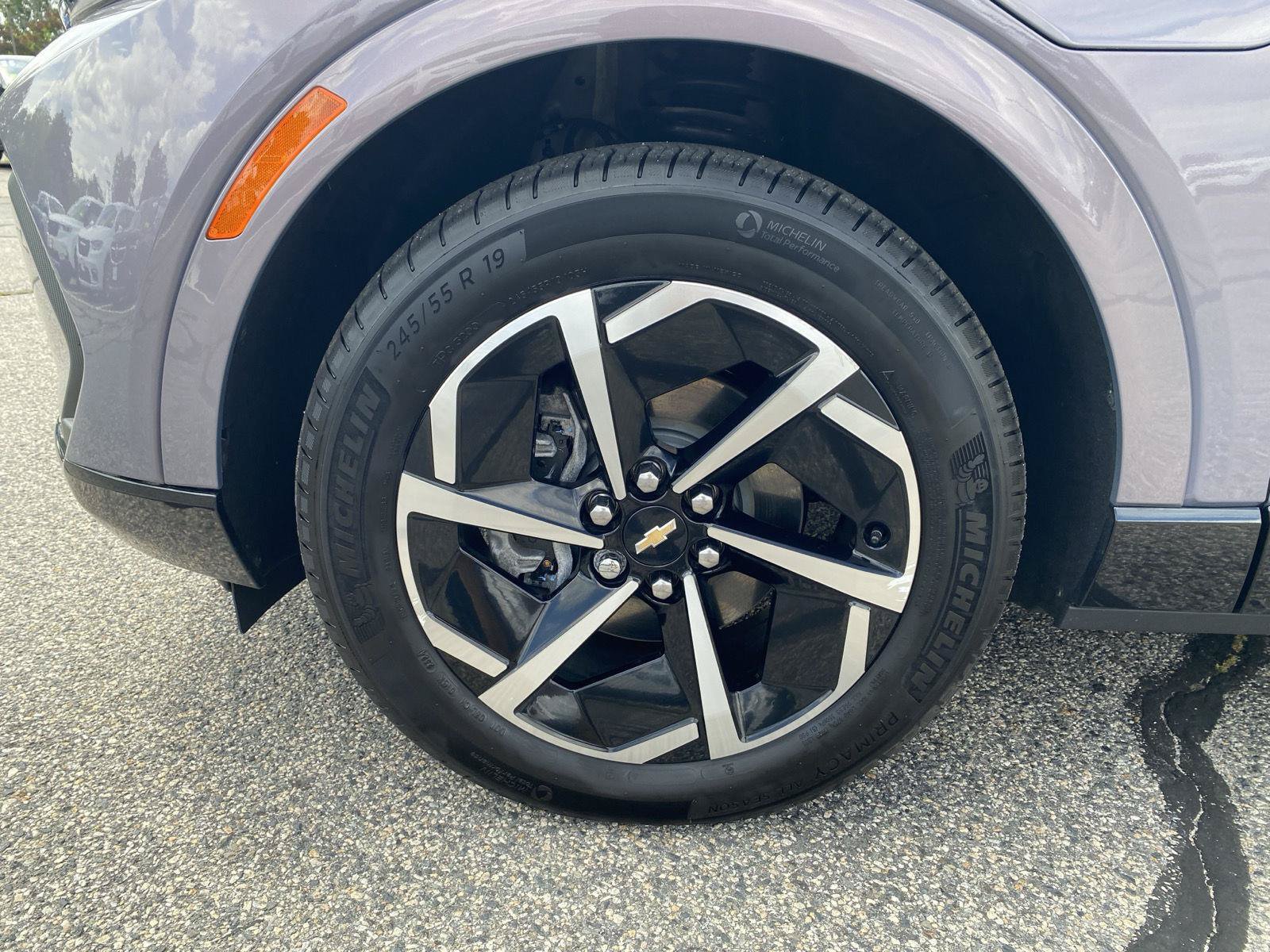 Used 2024 Chevrolet Equinox EV LT AWD/4WD image 12