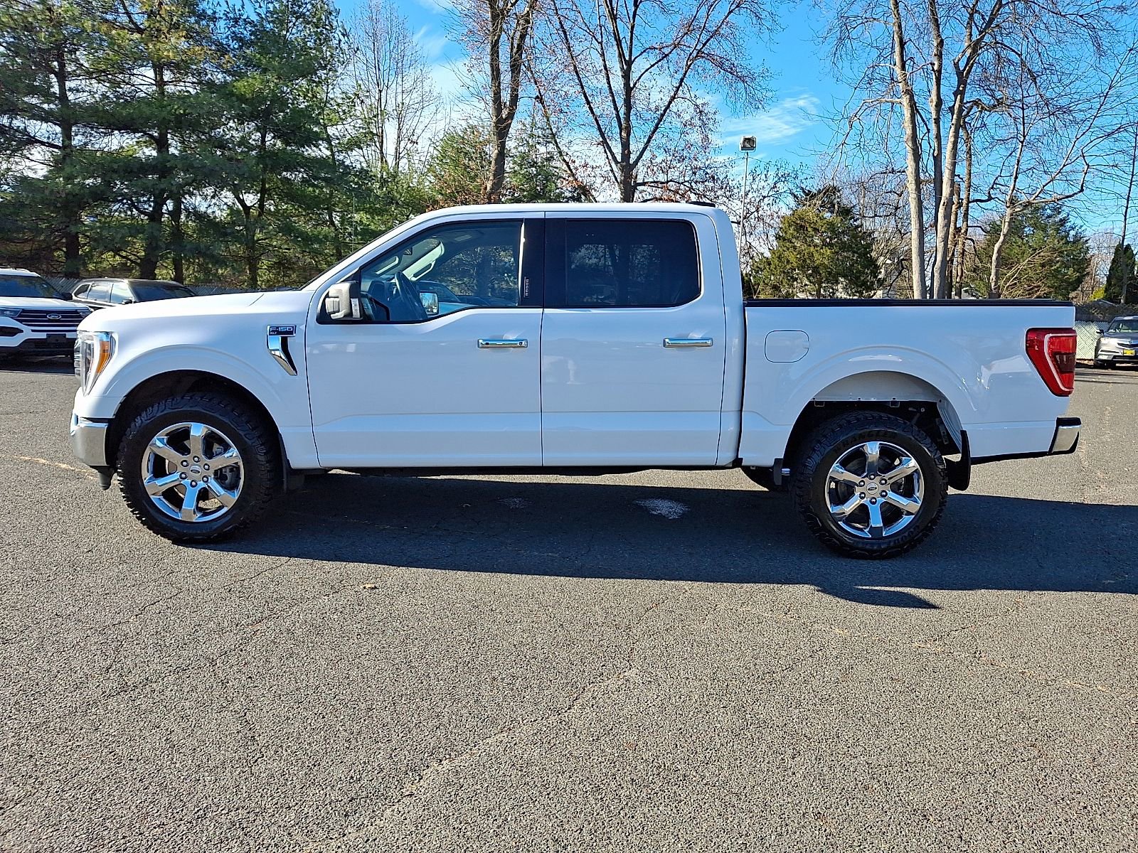 Used 2022 Ford F150 XLT w/ Equipment Group 302A High image 4