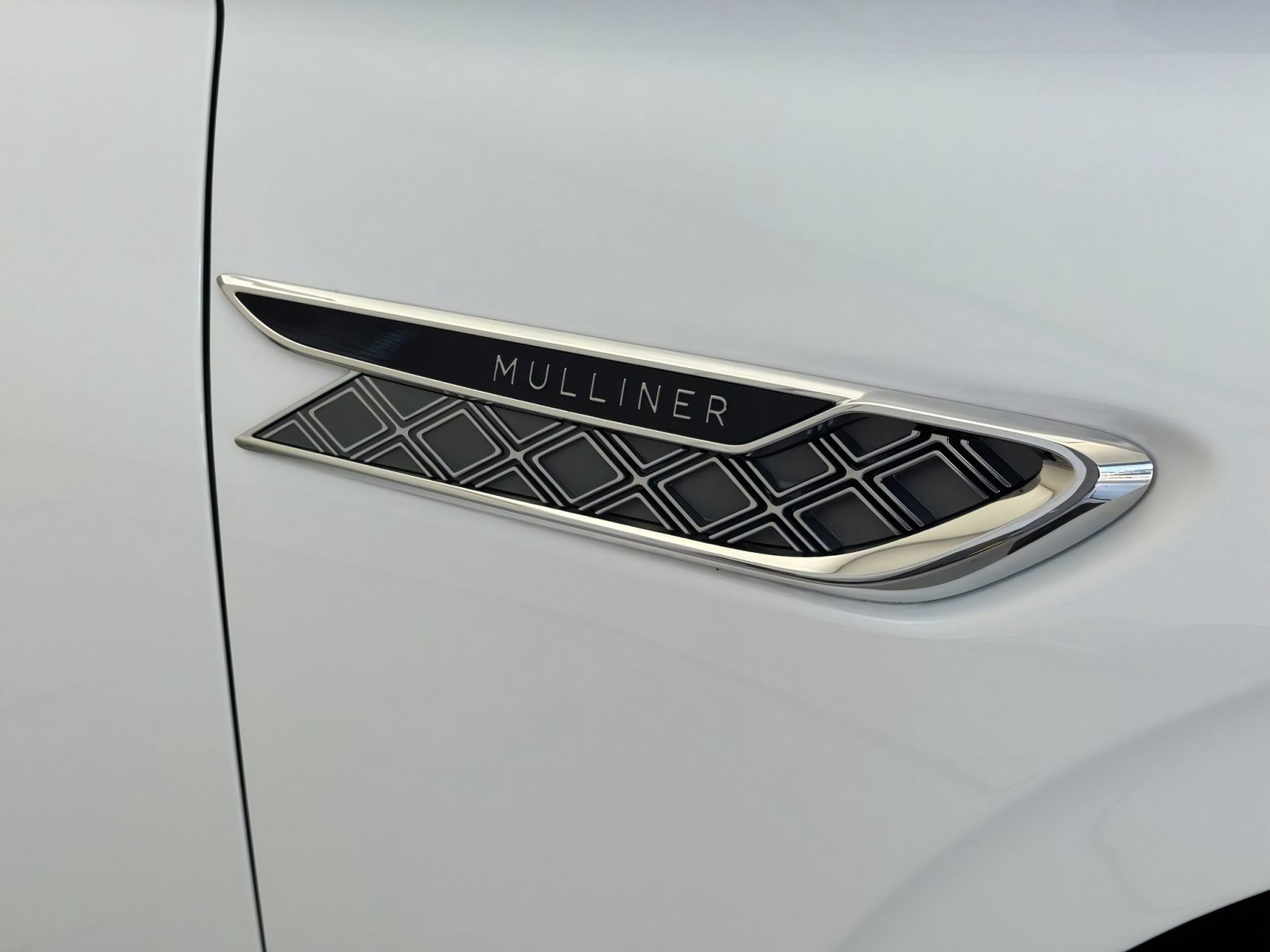 New 2026 Bentley Flying Spur Plug-In Hybrid AWD/4WD image 33