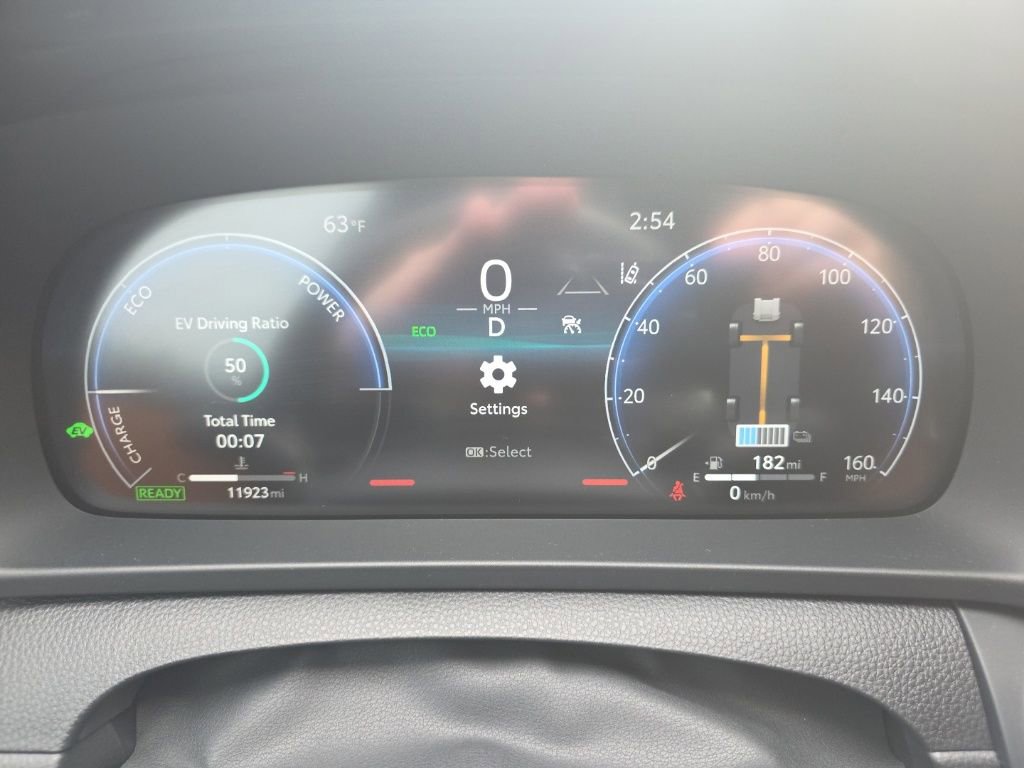 Used 2025 Toyota Crown Signia image 23