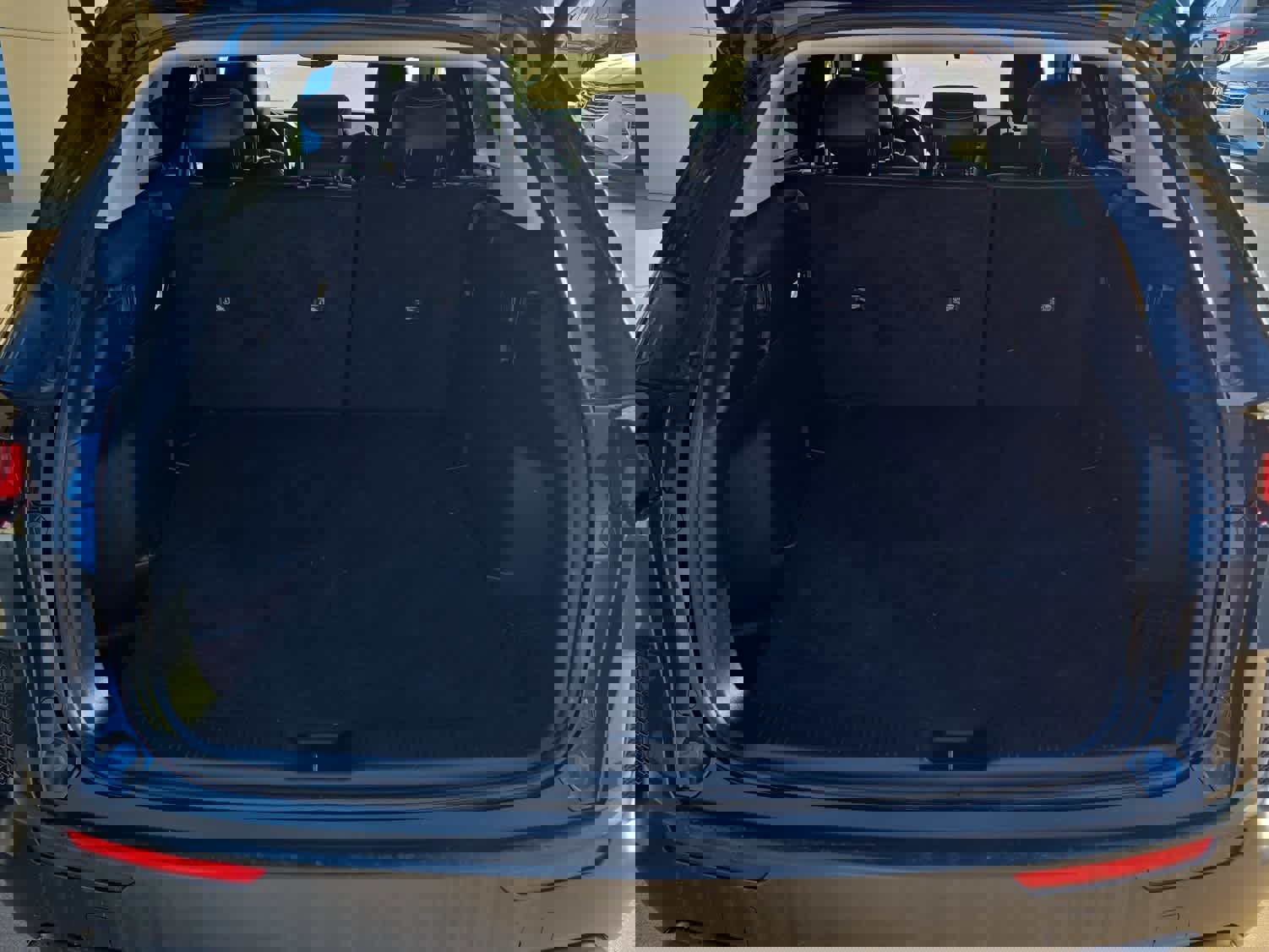 Used 2023 MAZDA CX-50 2.5 S w/ Cargo Package image 19