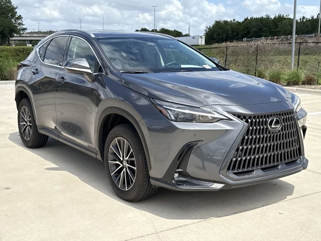 Used 2025 Lexus NX 250 FWD w/ Cold Area Package image 12